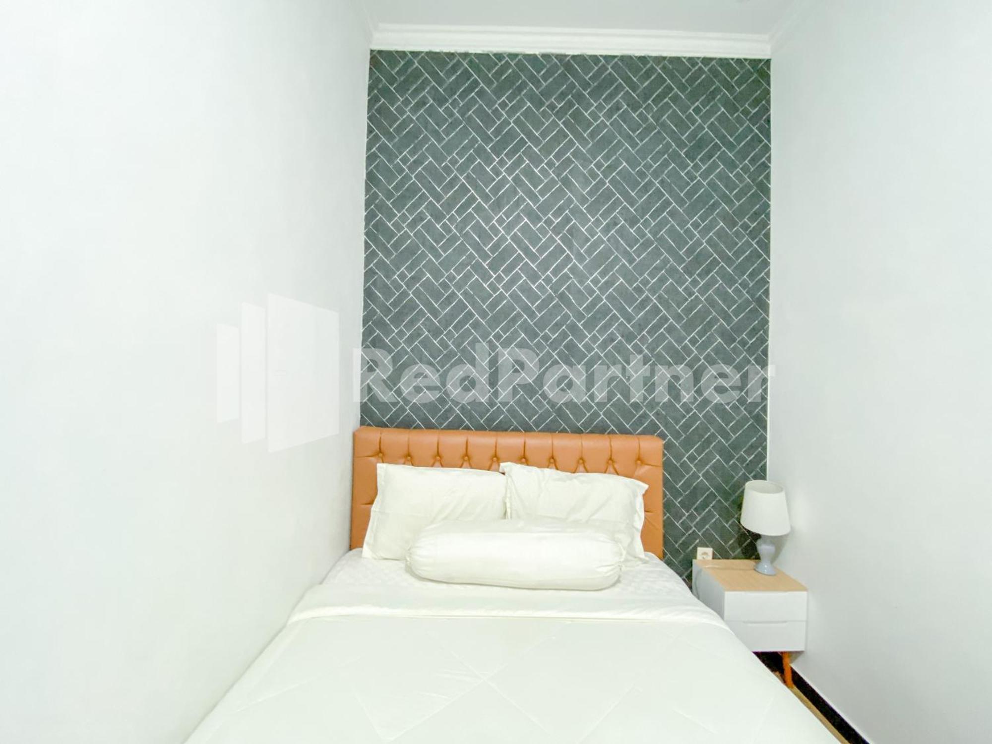 House N Coffee 55 Temanggung Redpartner Hotell Exteriör bild