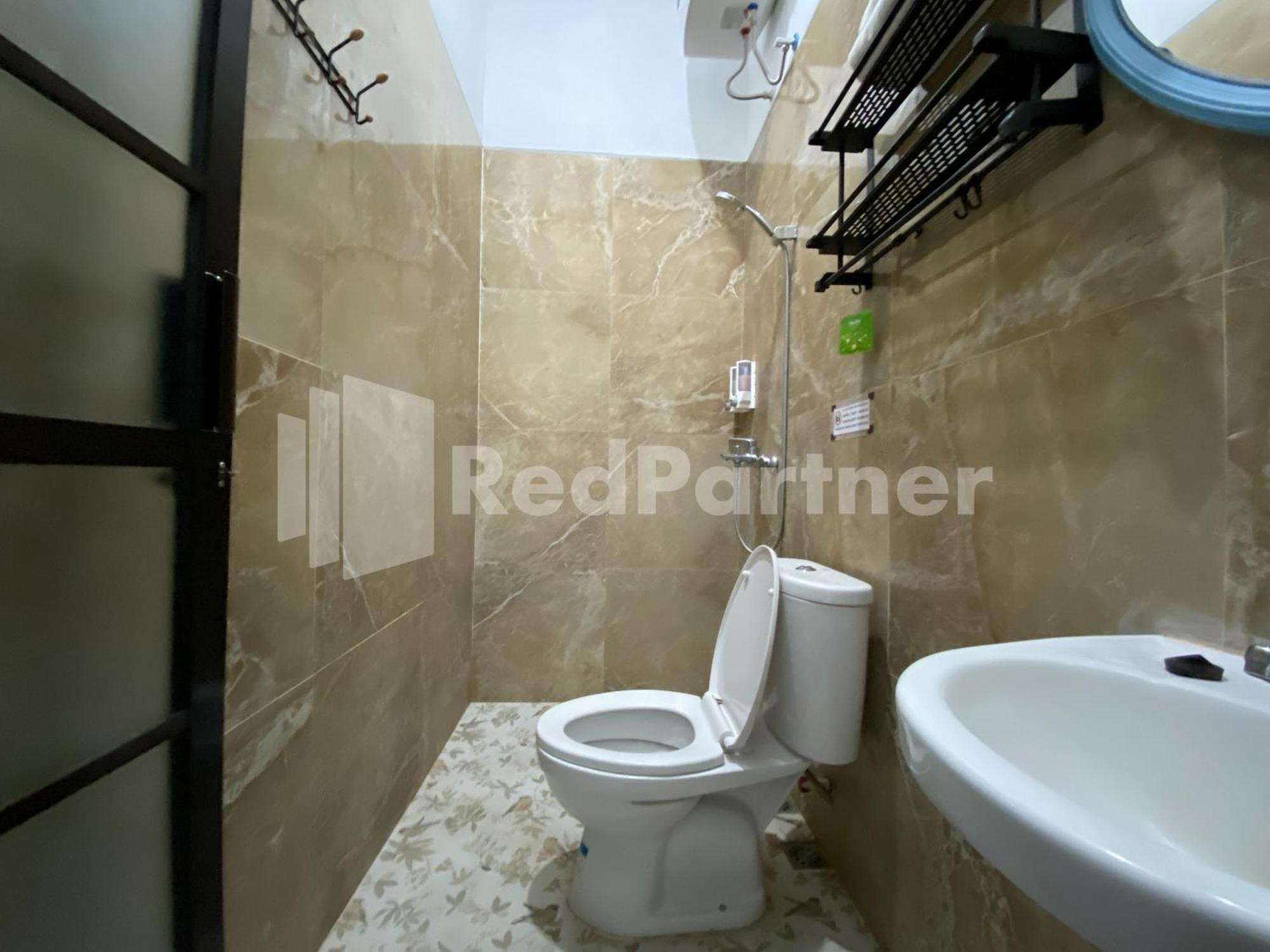 House N Coffee 55 Temanggung Redpartner Hotell Exteriör bild